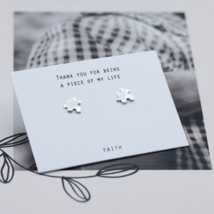 Silver earrings puzzle