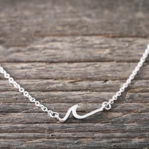 Silver necklace small wave