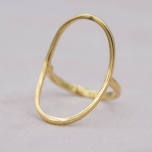 Guldpläterad ring stor oval