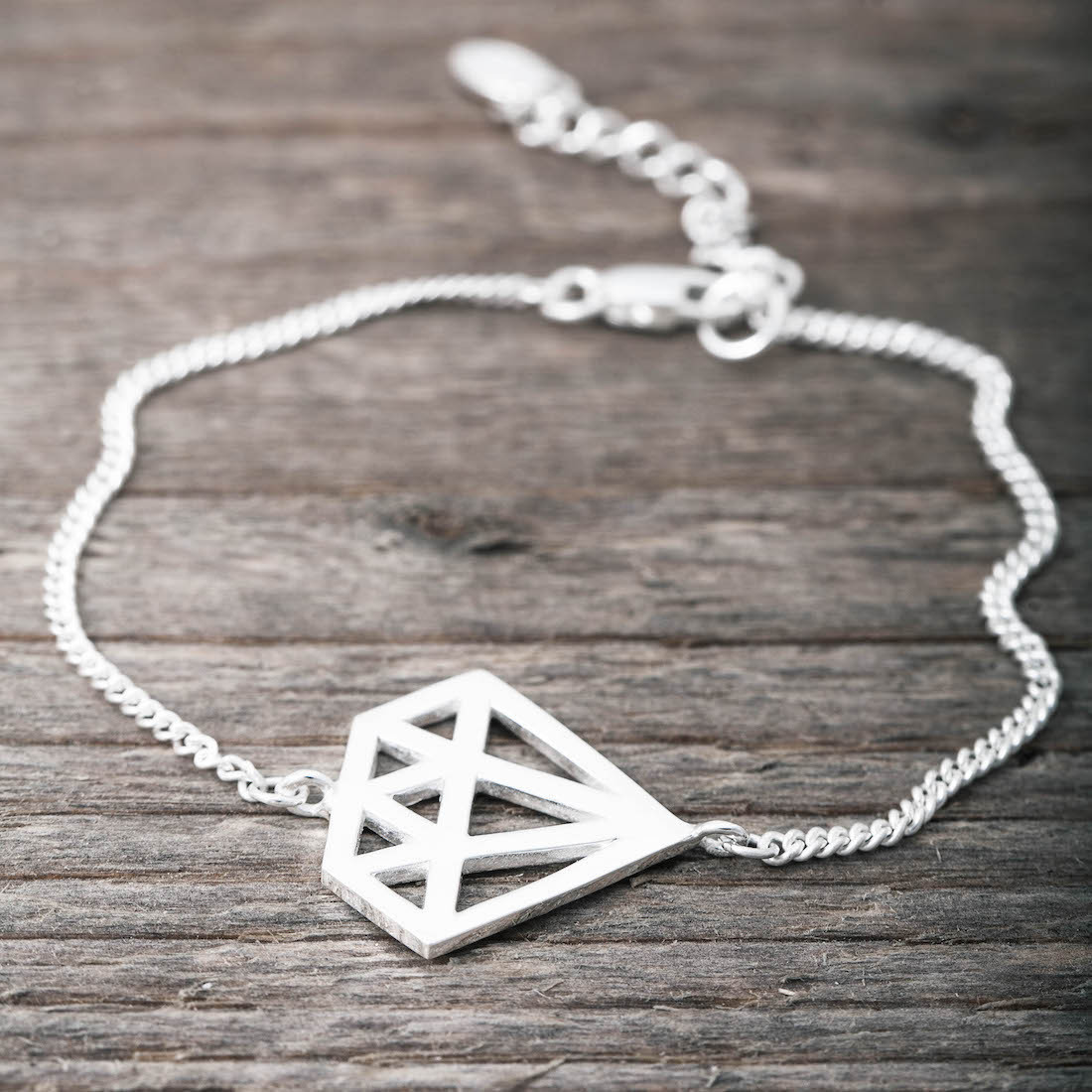 Silver bracelet big peace