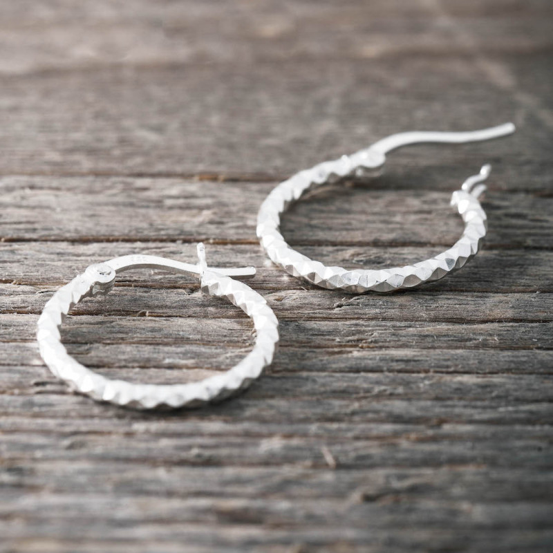 Silverhoops facetterade