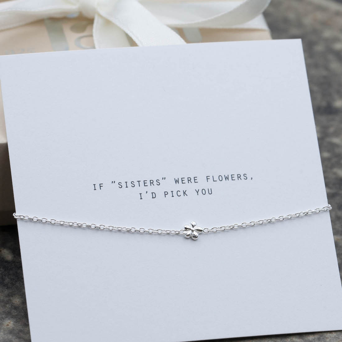 Silver bracelet small flower