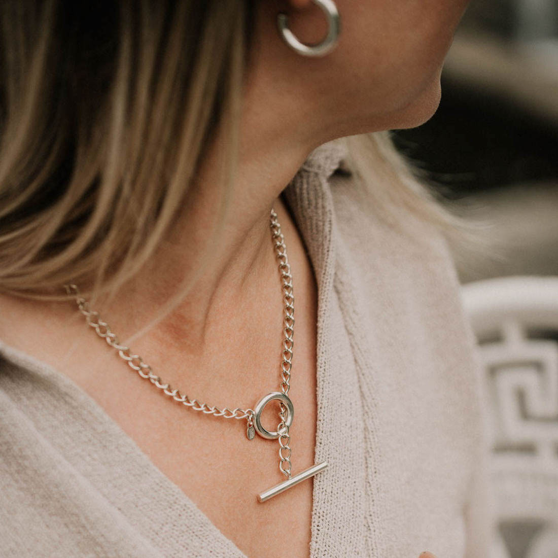 Silver necklace T-bar