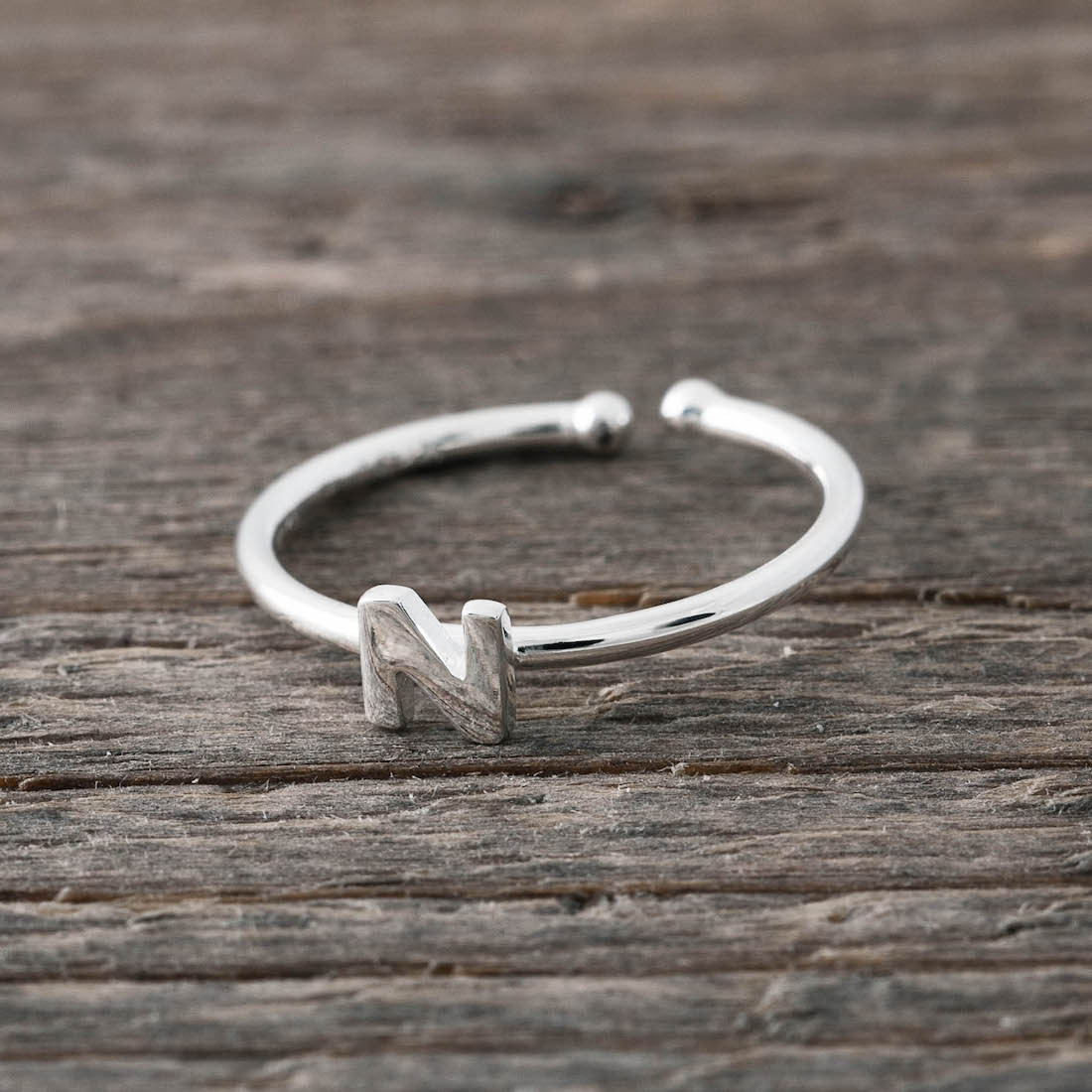Silverring bokstav N