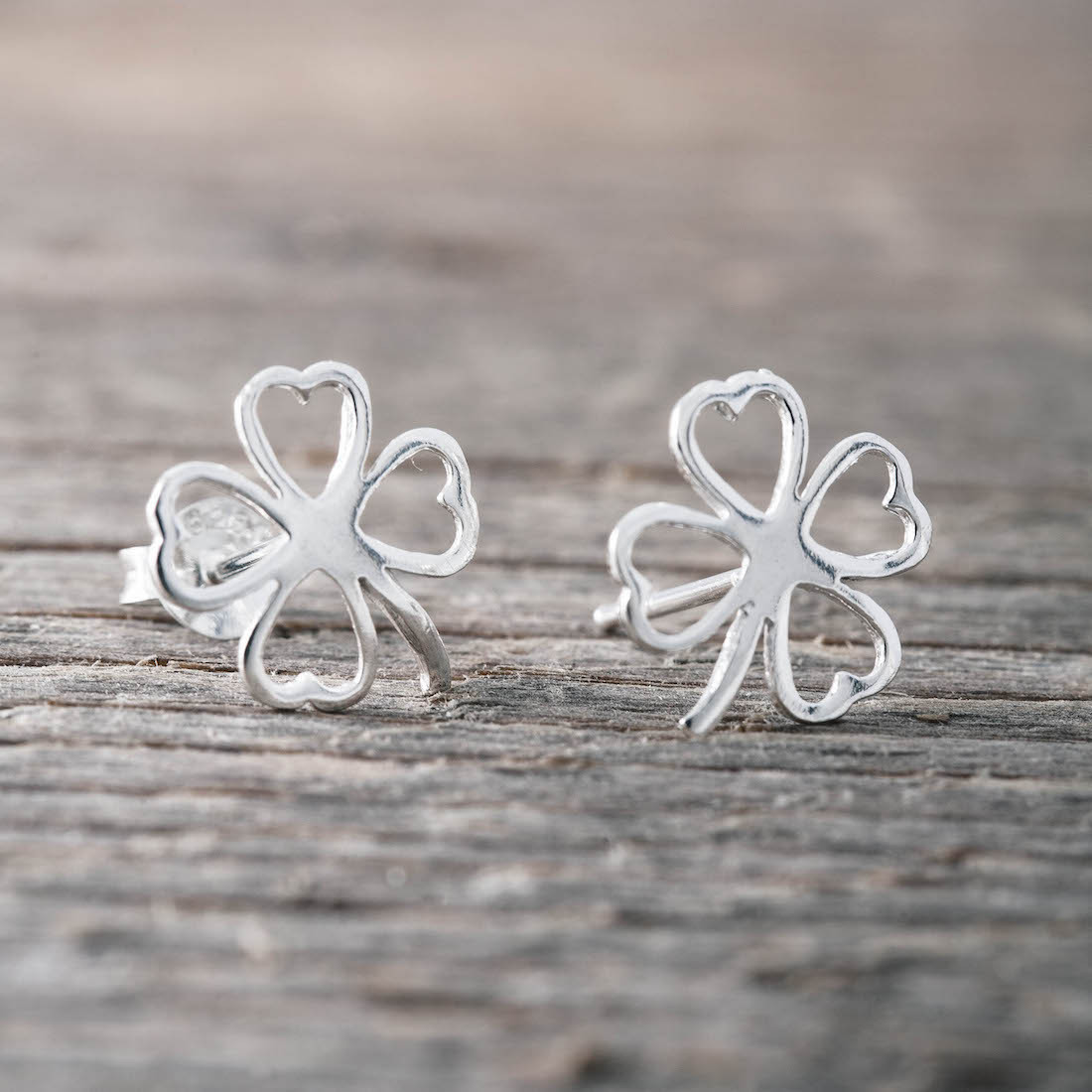 Silver earrings contour four leaf clover