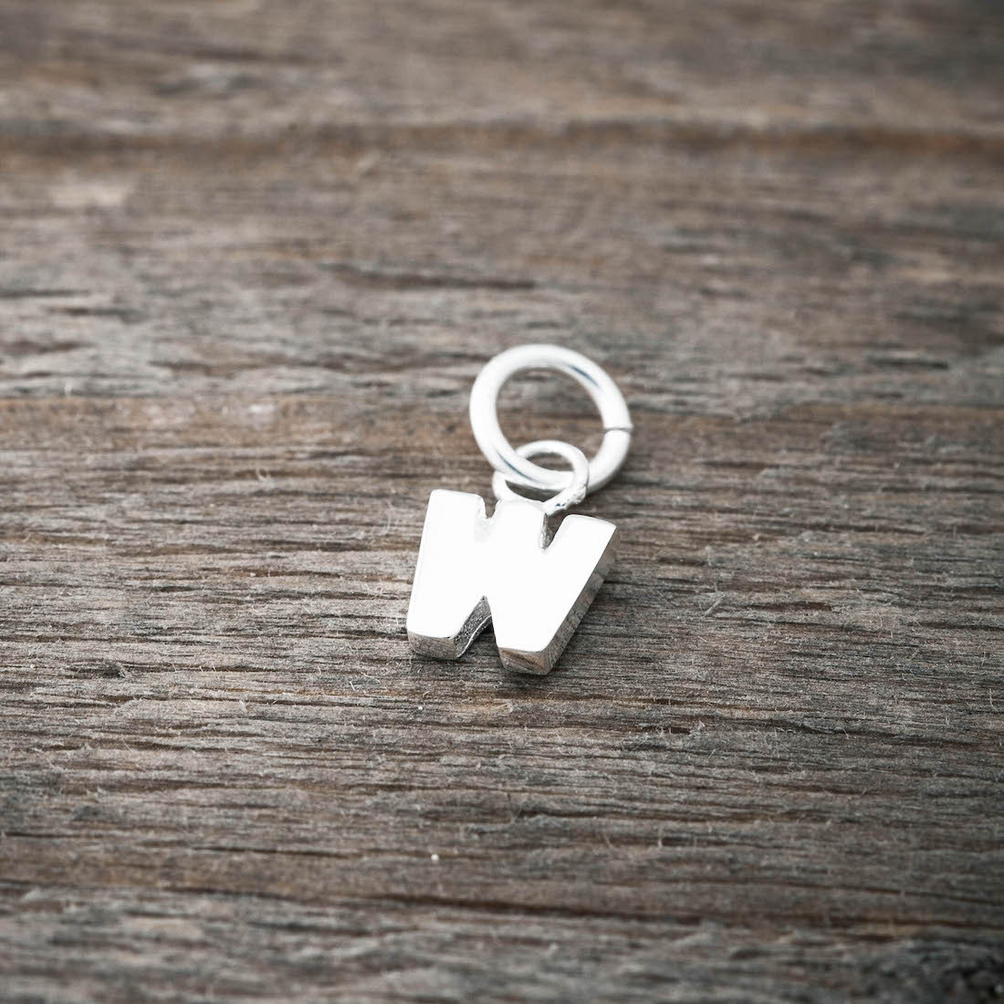 Silver charm W