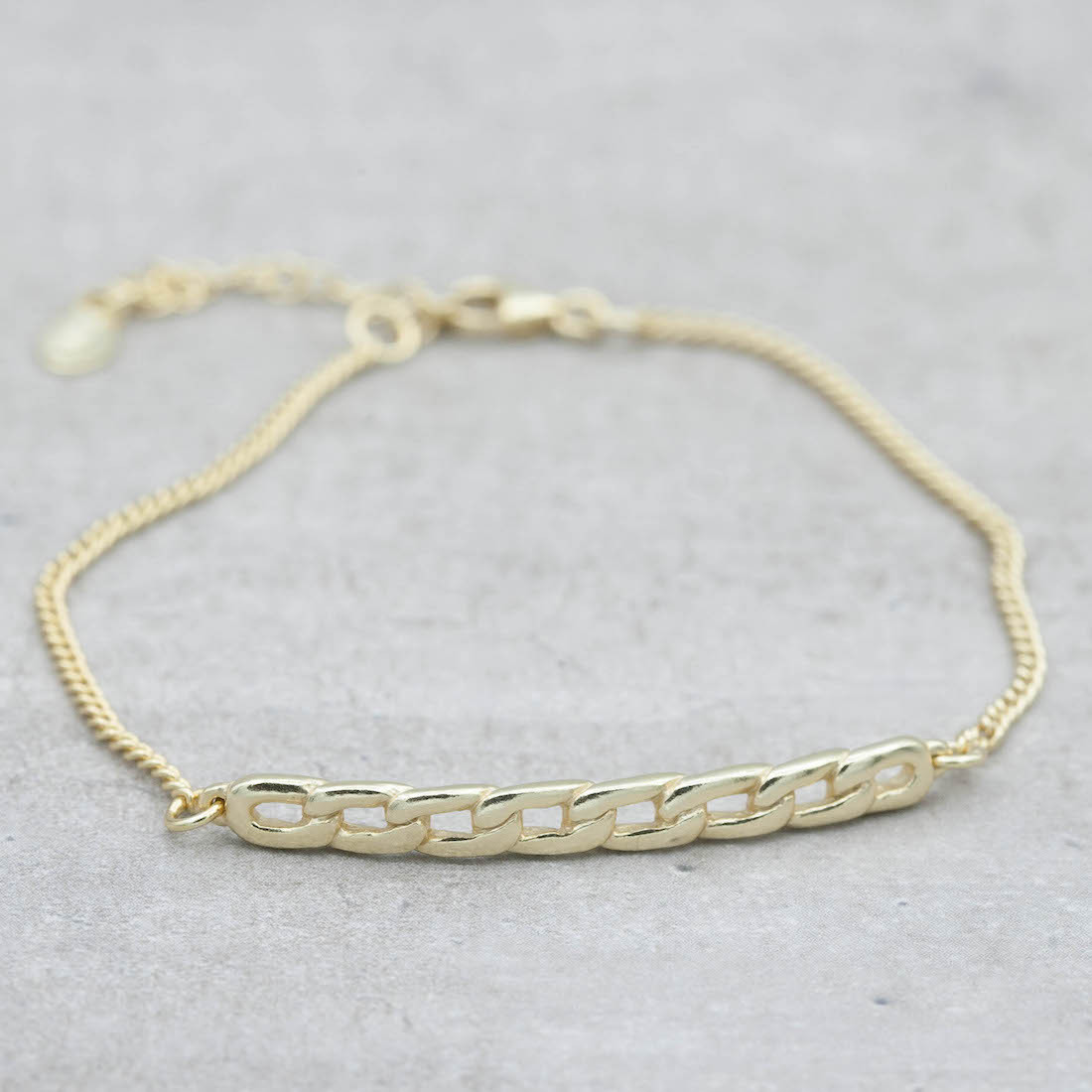 Gold plated bracelet chain bar