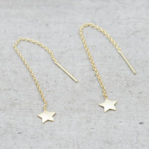 Gold earrings treaded chain with star