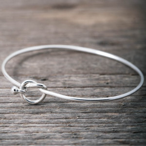stelt silverarmband kärleksknut