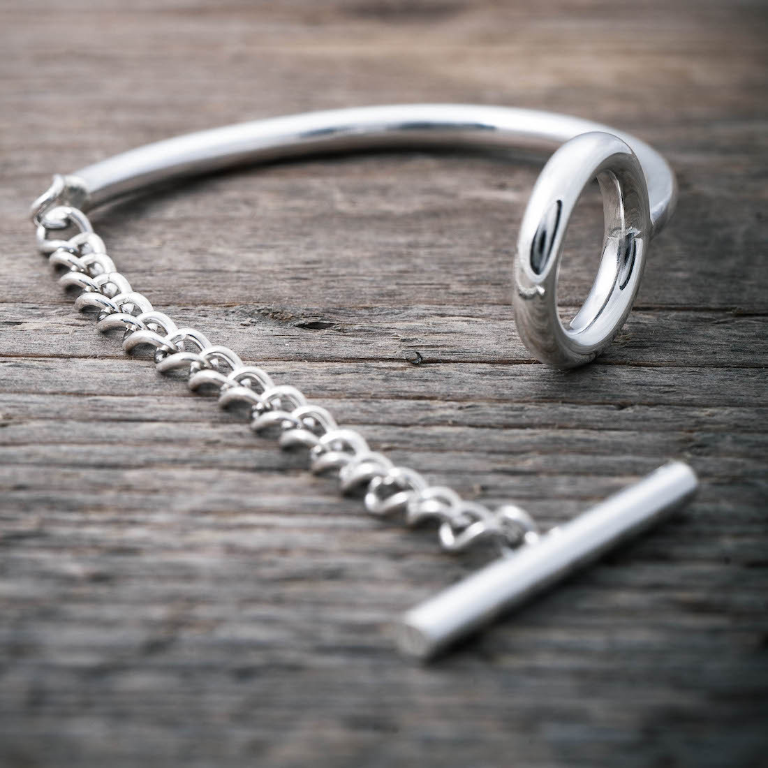 silverarmband t-bar