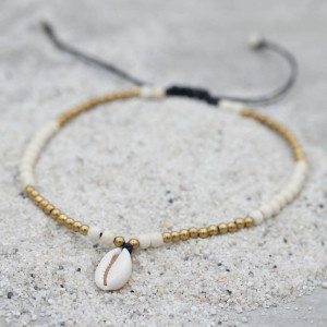Bead anklet with shell