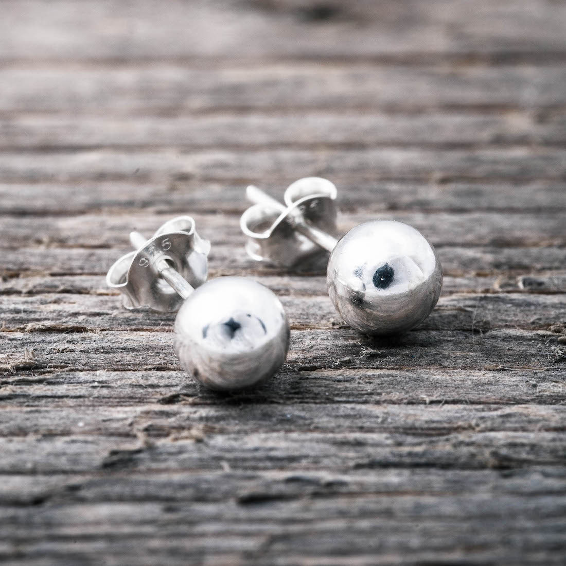 Silver earrings 6mm
