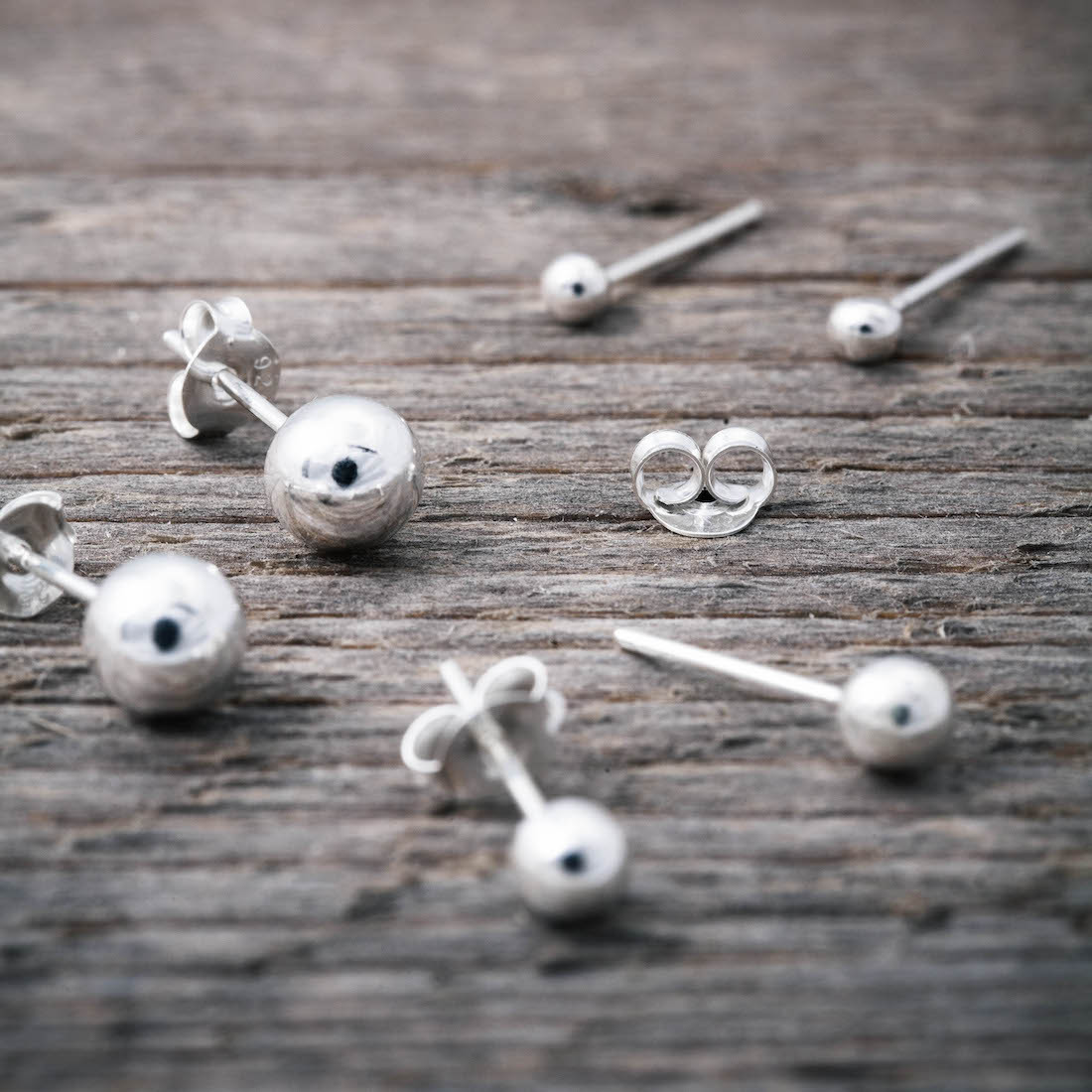 Silver earrings 6mm