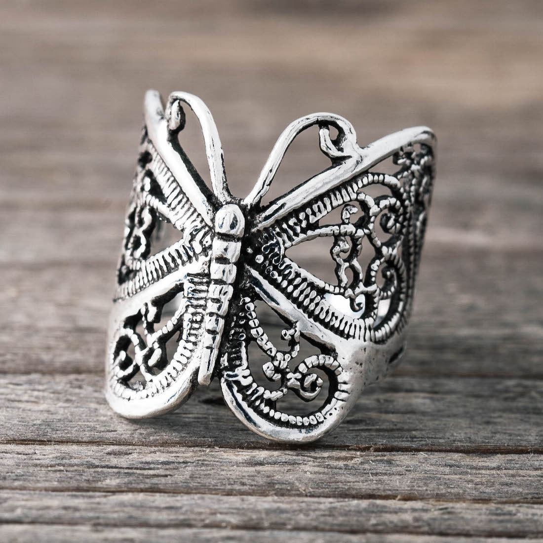 Silver ring big butterfly