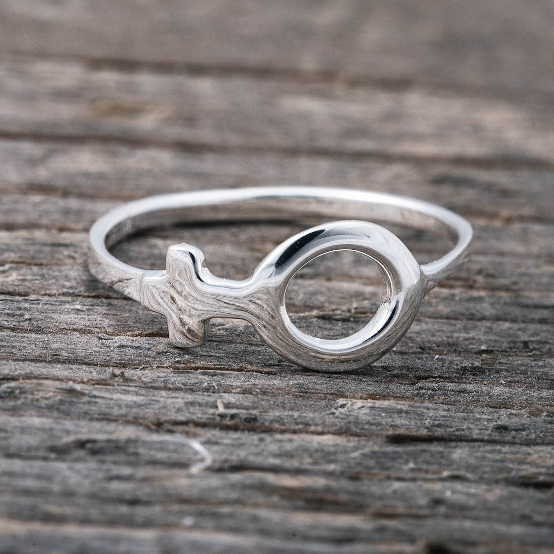 Silver ring female