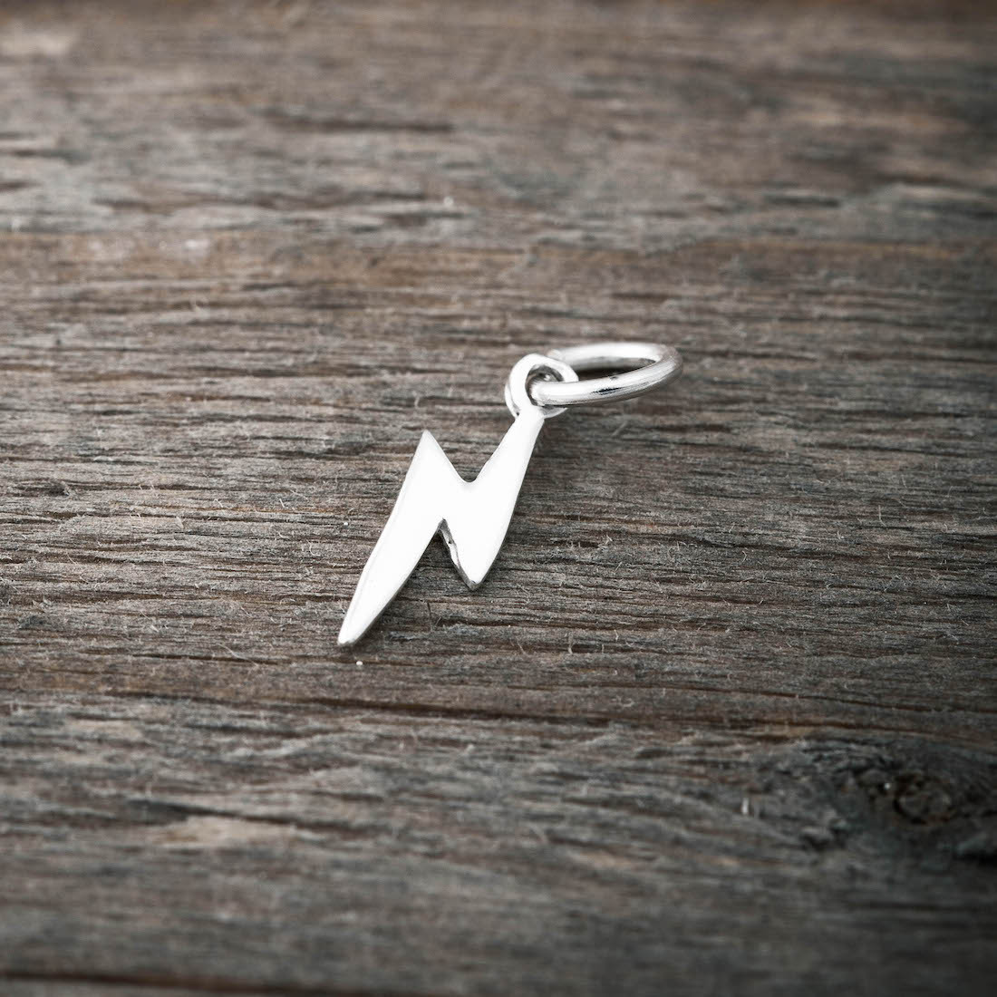 Charm lightning bolt