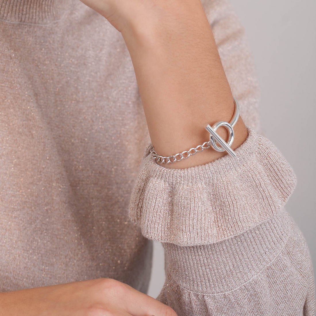 silverarmband t-bar