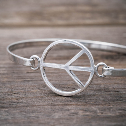 Silverarmband stelt peace