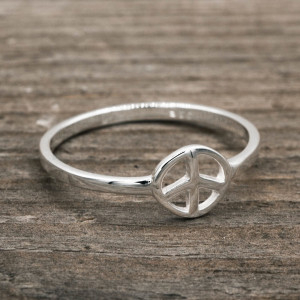 Silver ring peace