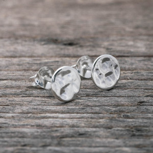 Silver earrings hammered disc