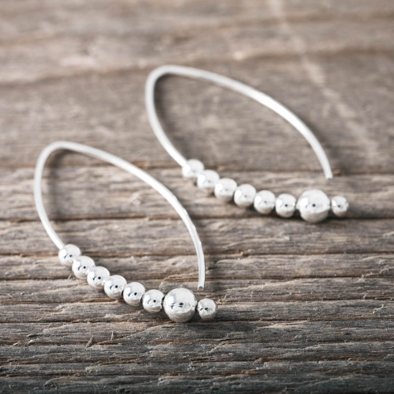 Silver earrings ellipse with silver beads