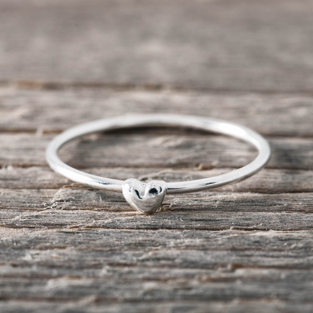 Silverring litet bulligt hjärta