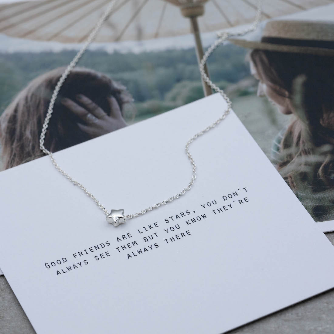 Silverhalsband liten stjärna