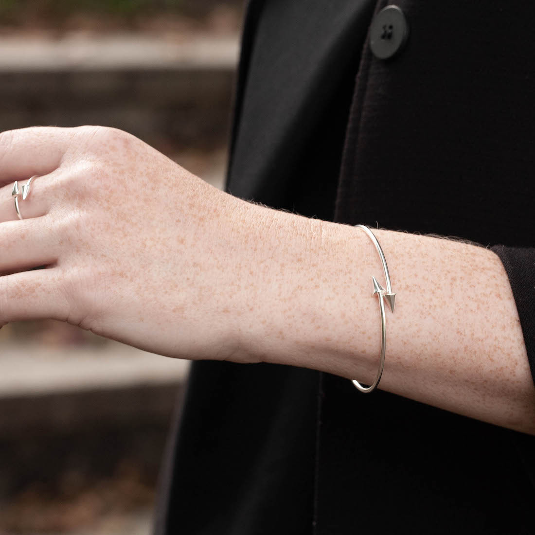 Silverarmband stelt - spikes