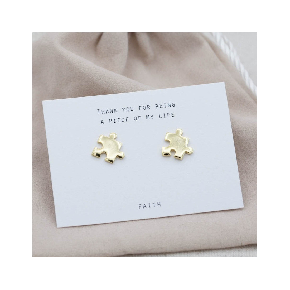 Gold earrings puzzle