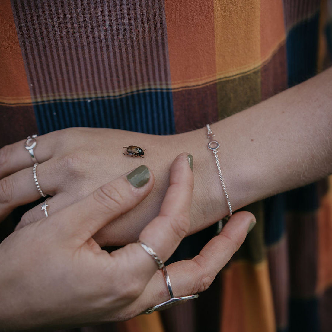 Silver ring female