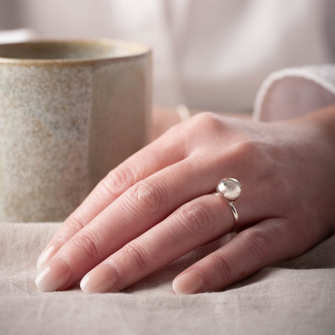 Silver ring ball