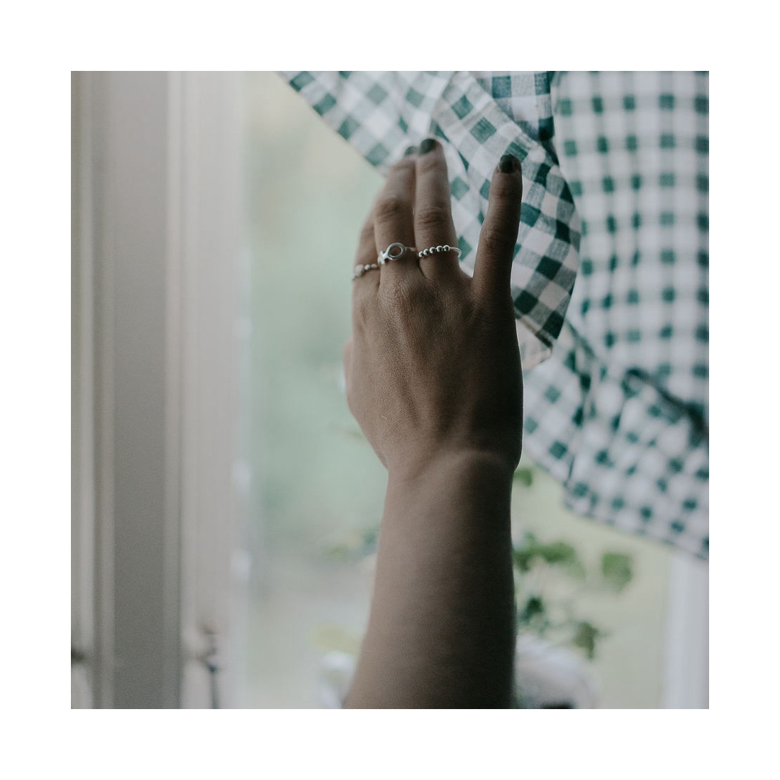 Silver ring female