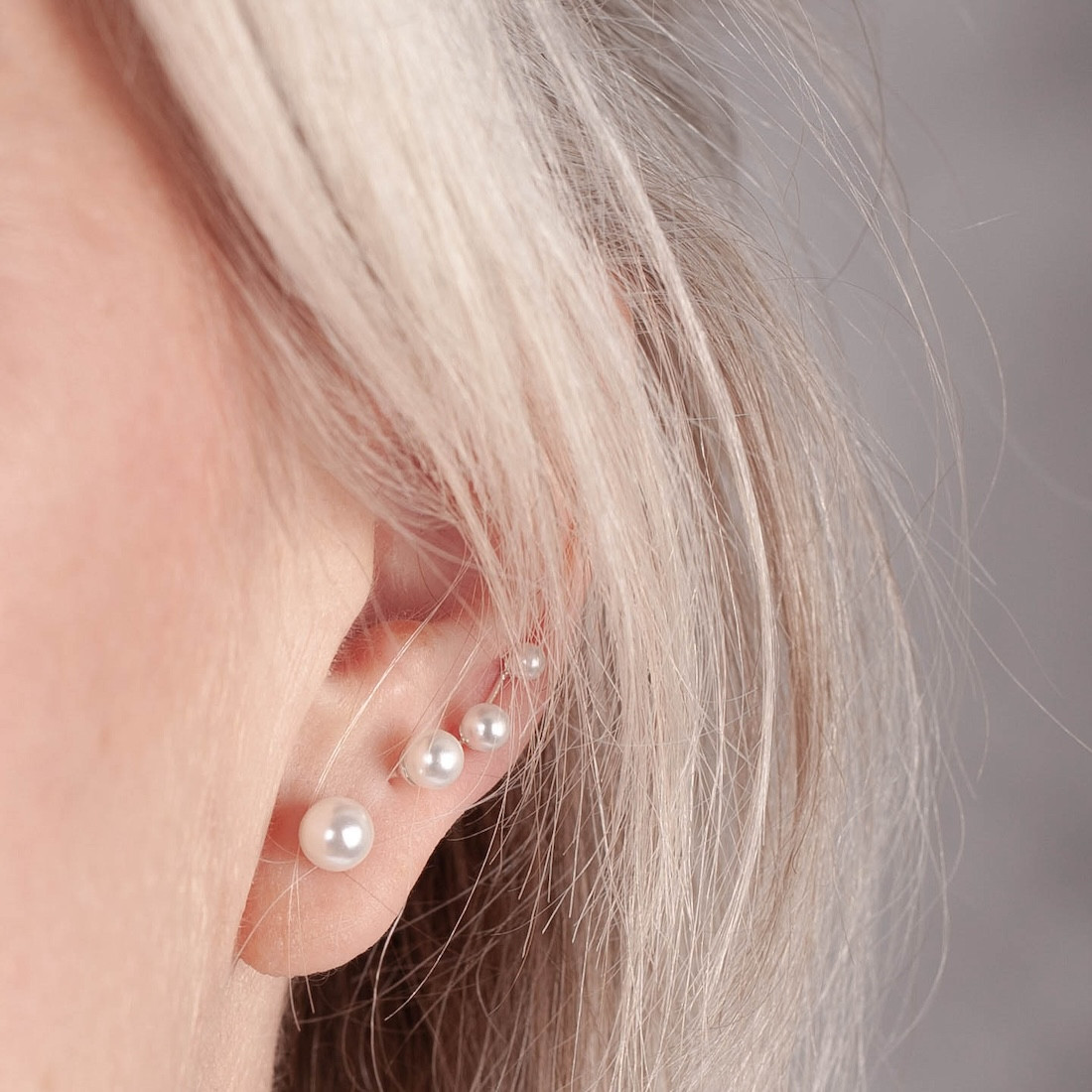 Pearl earrings 6mm