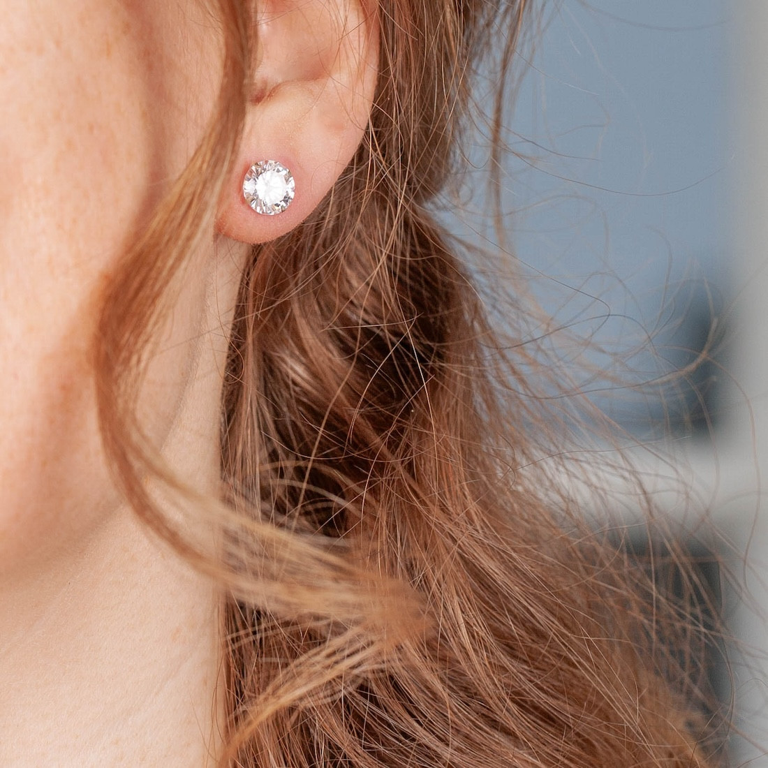 Silver earrings 8mm white stone