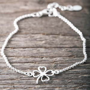 Silverarmband kontur lyckoklöver