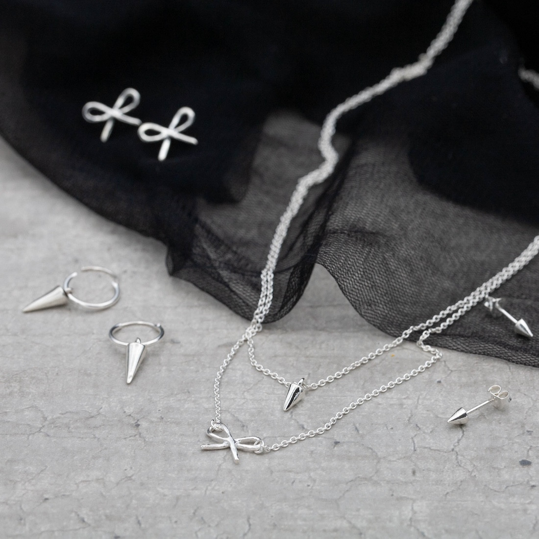 Silver necklace tiny spike