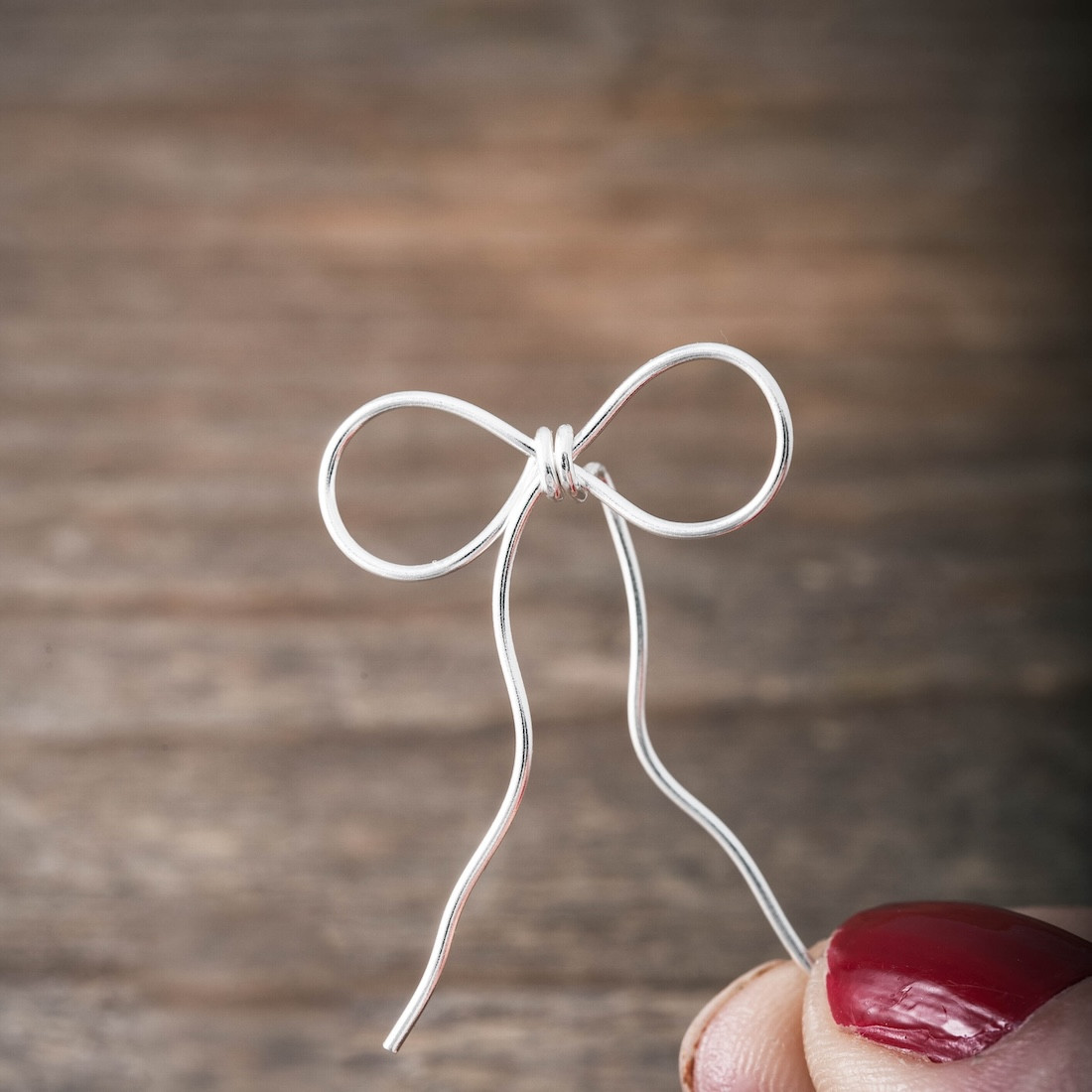 Silver earrings Stand Out Bow