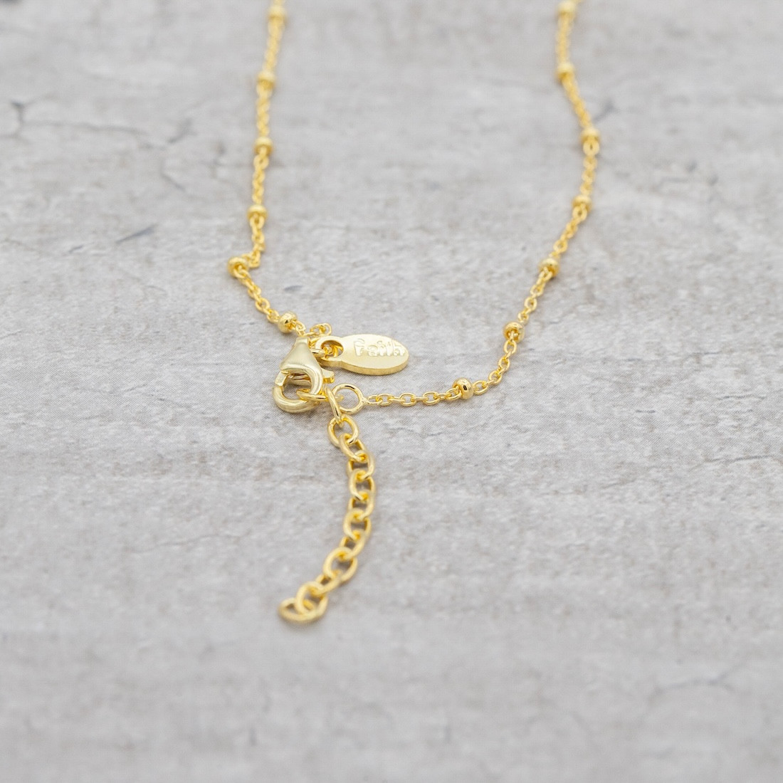 Gold chain super thin with gold balls