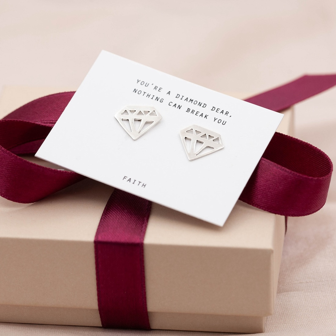 Silver earrings big diamond