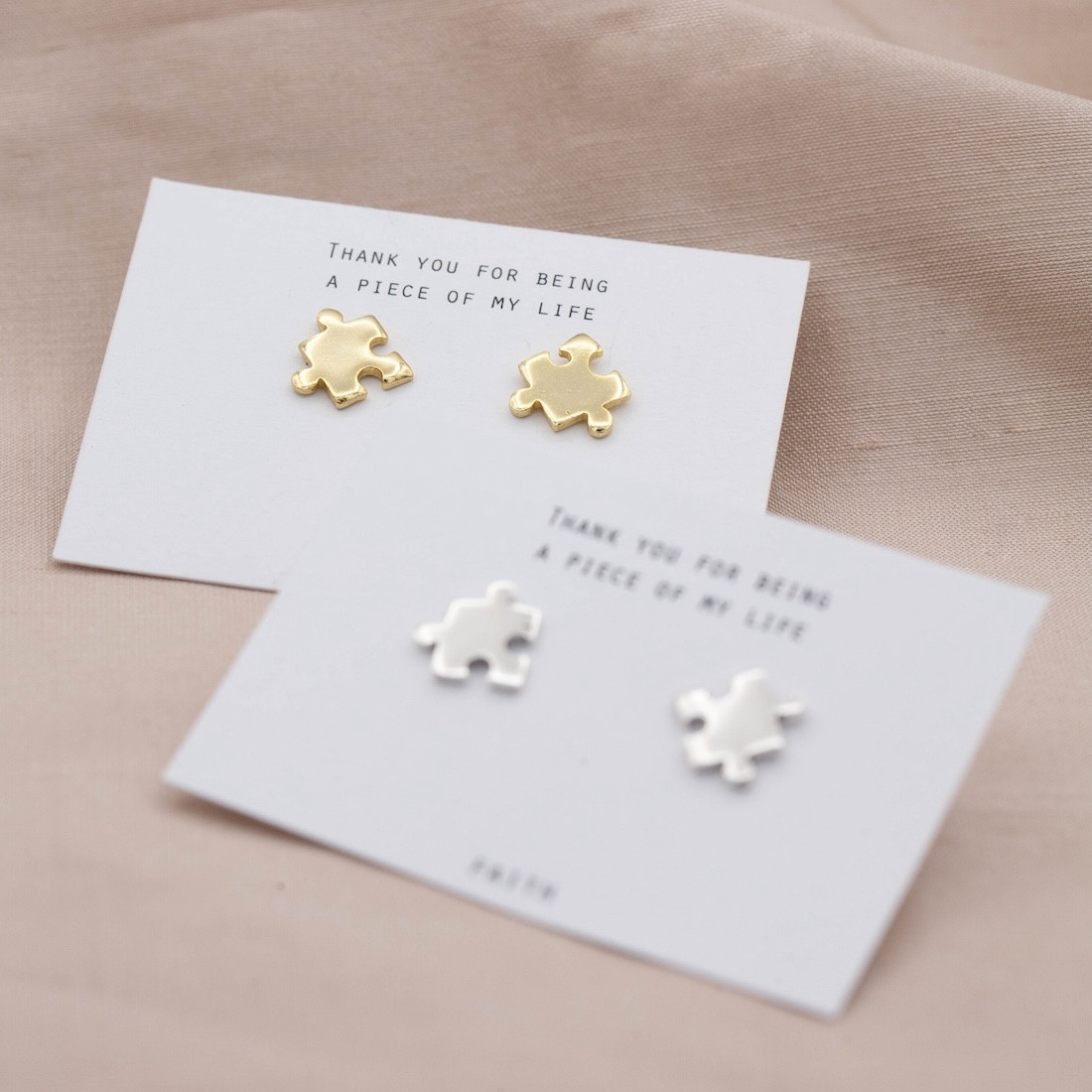 Gold earrings puzzle