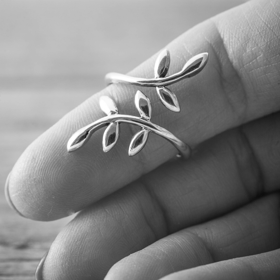 Silver ring - Tree of life