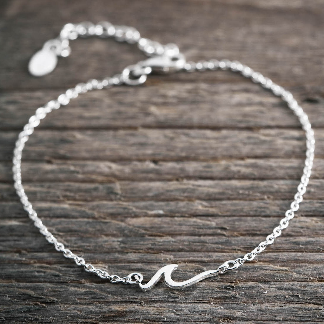 Silver bracelet small wave