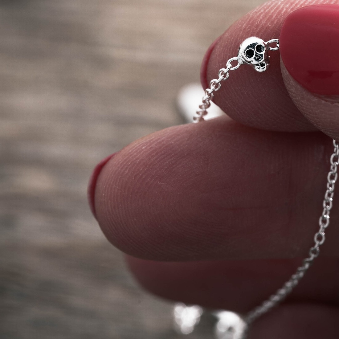 Silver bracelet small scull