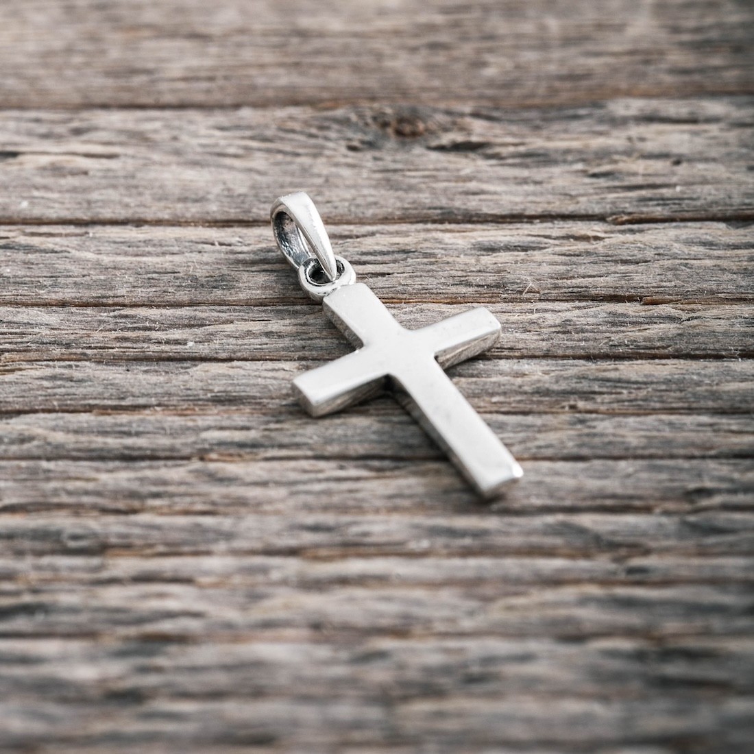 Silver charm  cross