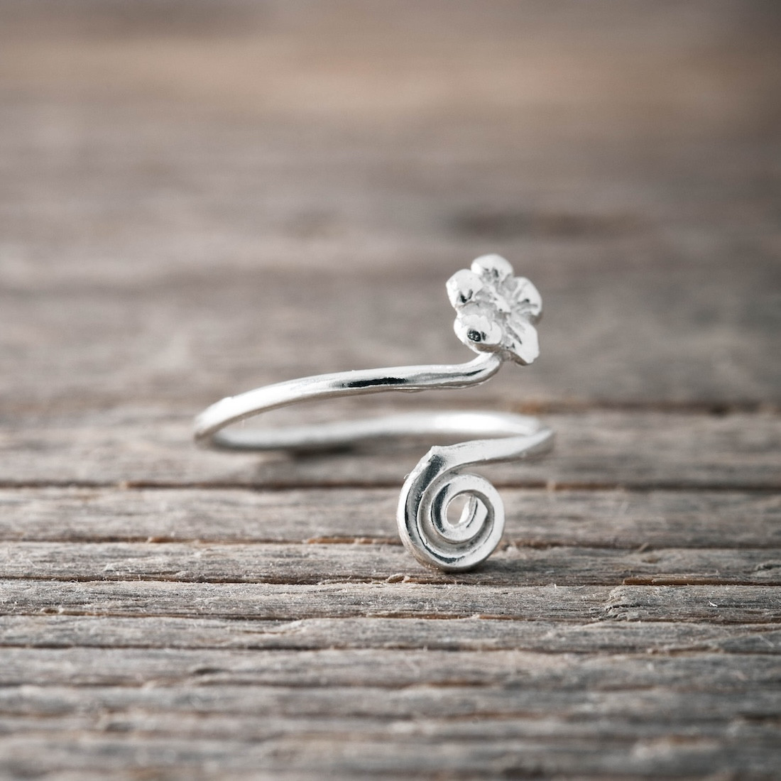 Silverring fingertopp blomma