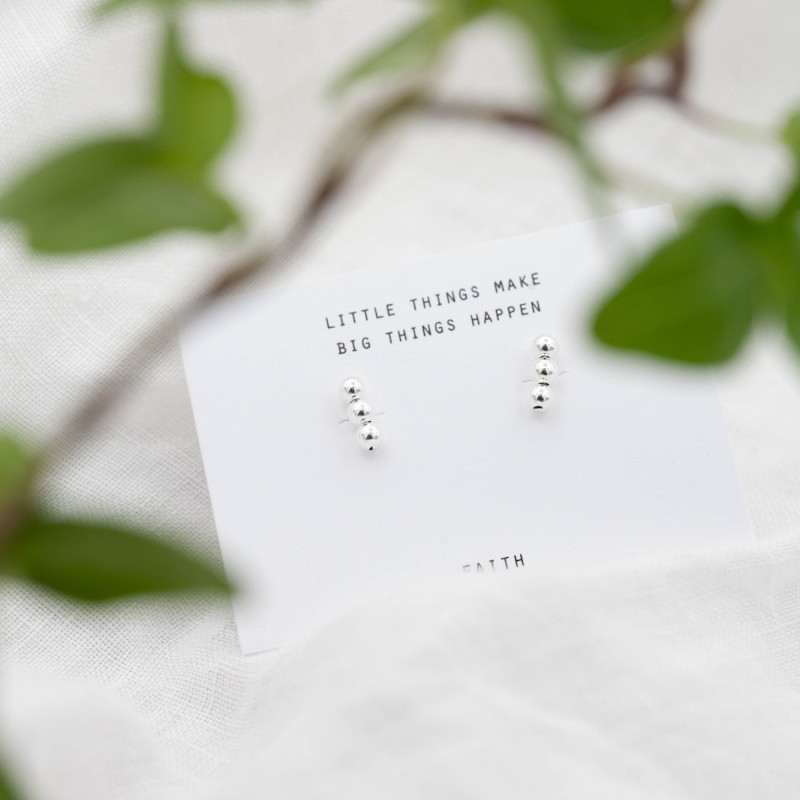 Silver earrings 3 balls