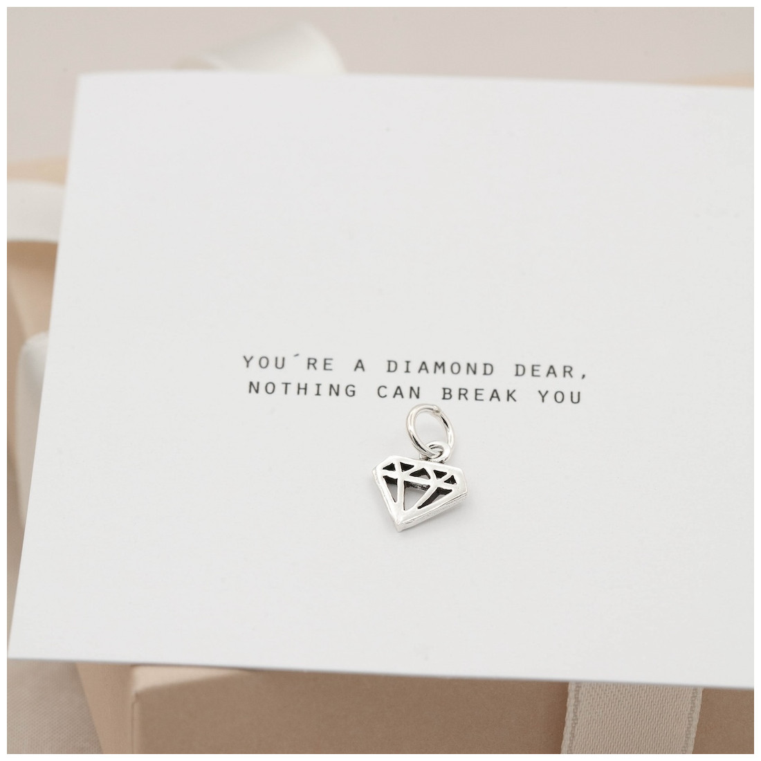 Silver charm small diamond