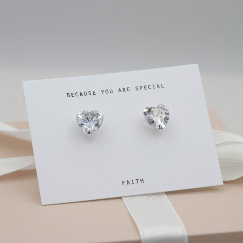 Silver earrings with Heart-shaped stone
