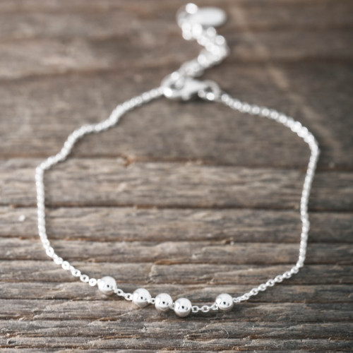 Silver Bracelet - Movable silver beads