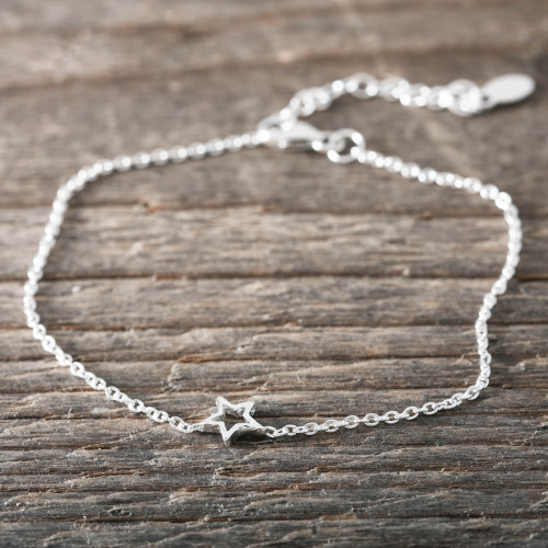 Silver Bracelet -Small Open Star